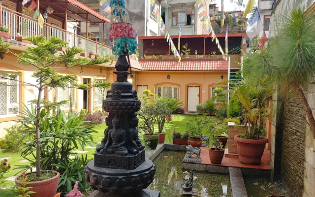 Aarya Chaitya Inn