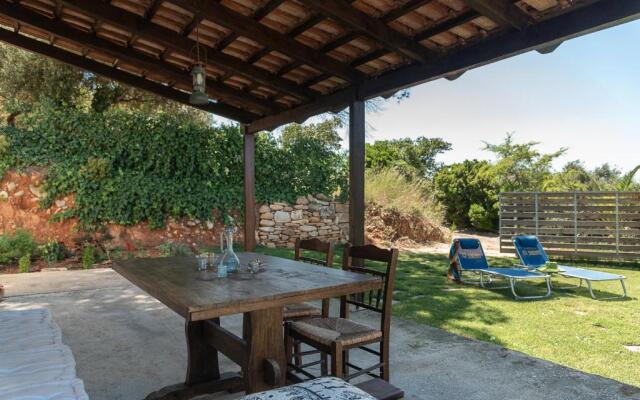 Sarris Home, country house with stunning view