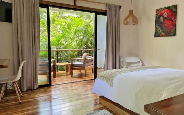 El Nido Jungle Lodge