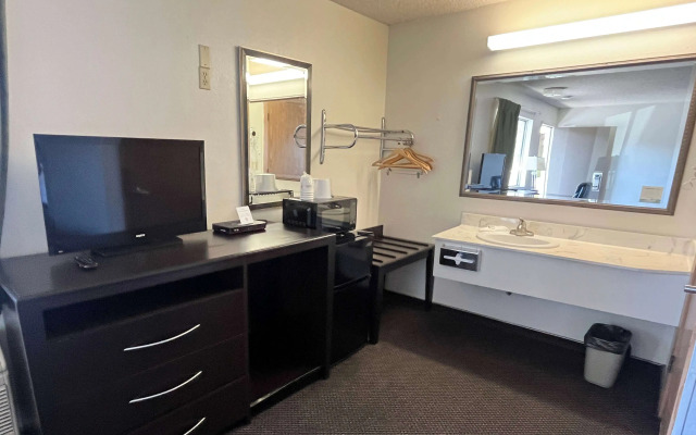 Super 8 by Wyndham Red Bluff