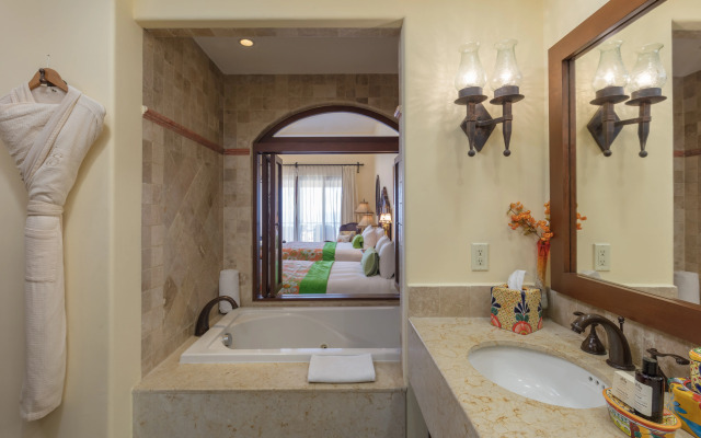 Hacienda Encantada Resort & Residences