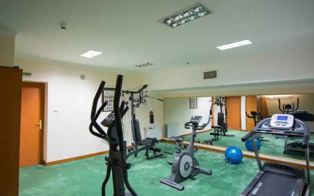 Khorezm Palace (Хорезм Пэлэс)