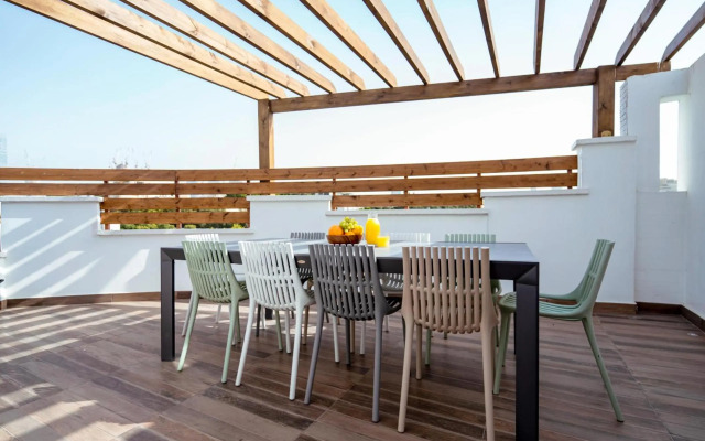 New Duplex 3 Bedroom with Jacuzzi