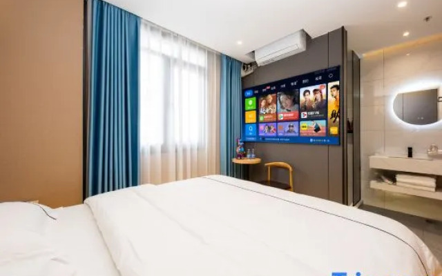 Shenzhen Chenwan Hotel (The Grand Theatre)