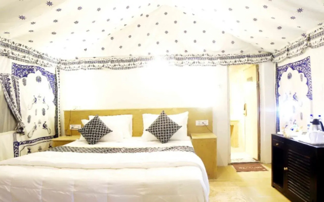 Maharaja Desert Camp