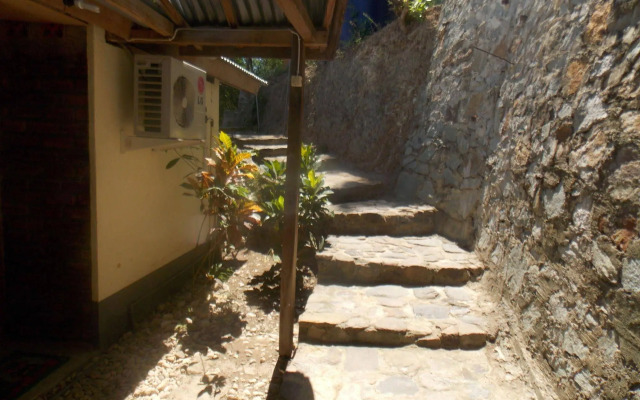 Bajo Sunset Hostel
