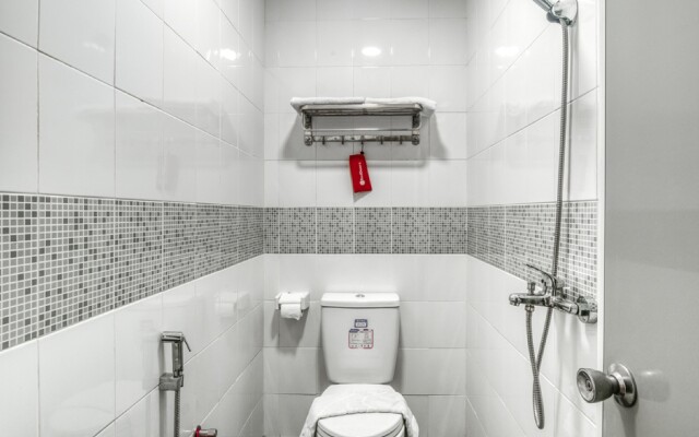 RedDoorz Plus @ Cideng Timur