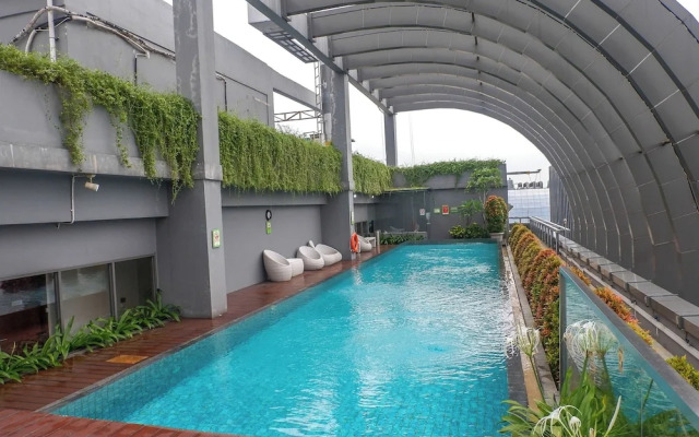 Well Designed 1BR Apartment L'Avenue Pancoran