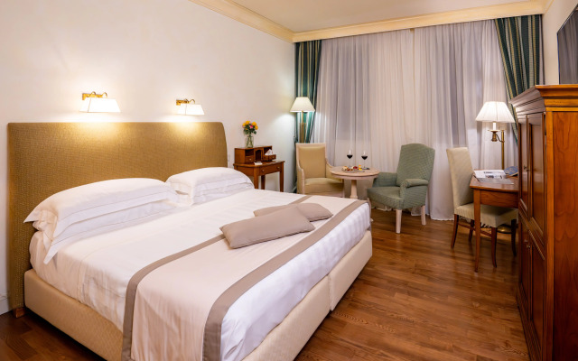 Posta Donini 1579 UNA Esperienze