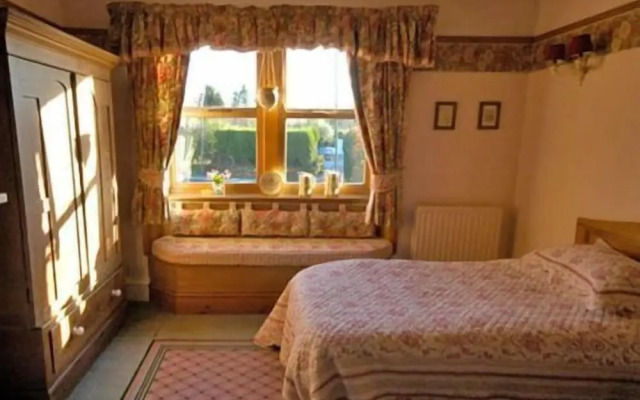 Moor End Bed and Breakfast