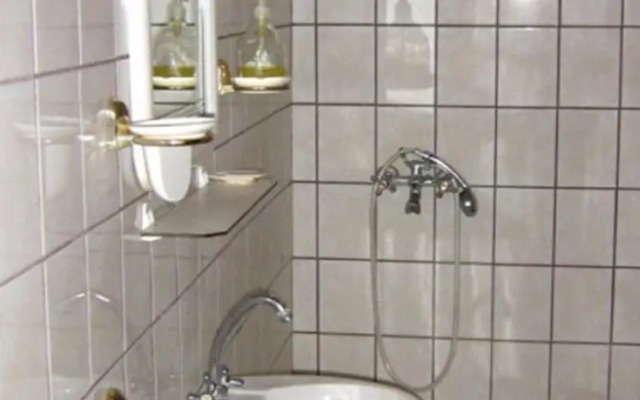 Guesthouse Sokolac N