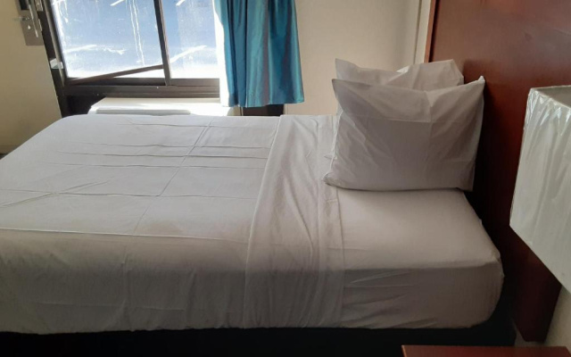 Days Inn by Wyndham Ozark