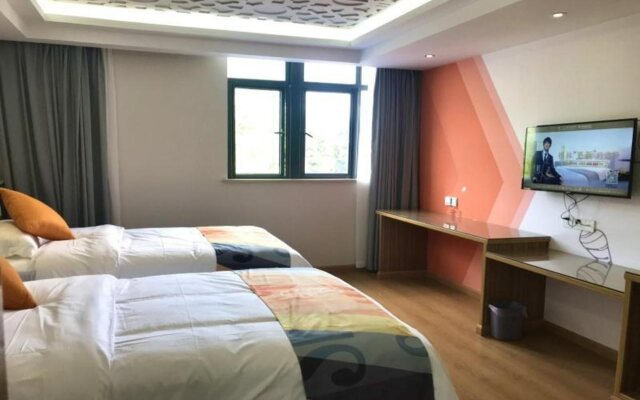 Shell Hotel Shanghai Minhang District Wenjing Road Metro Station