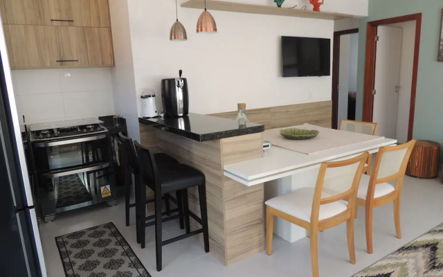 Casa com 3 Quartos em Condomínio Geriba