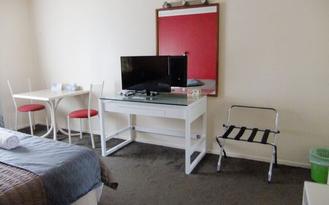 Abbeycourt Motel