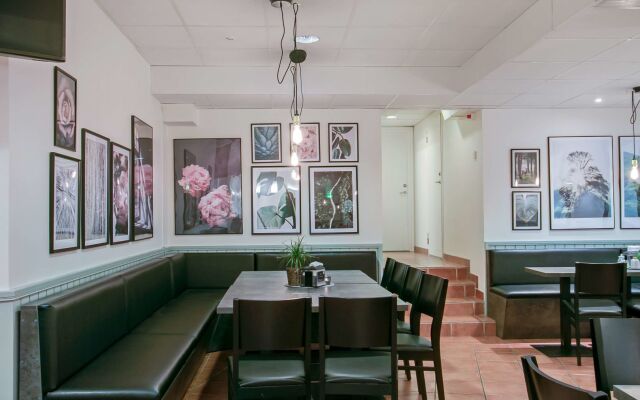 First Hotel Brommaplan
