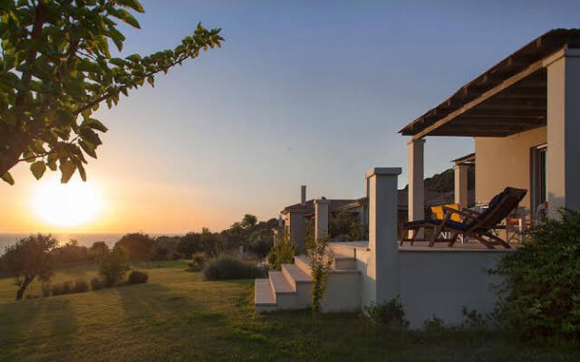 Ploes Villas