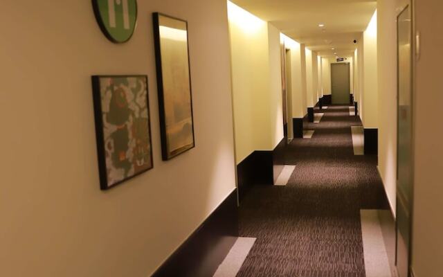 Hotel Campanile Shenyang South Railway Station