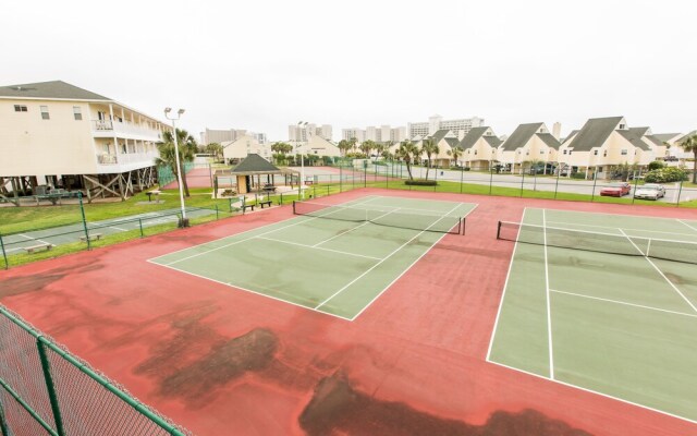 Sandpiper Cove Villas by Holiday Isle