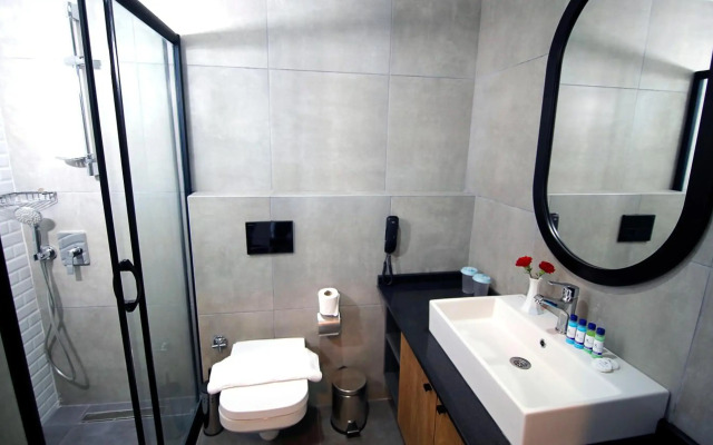 Ramira Joy Hotel