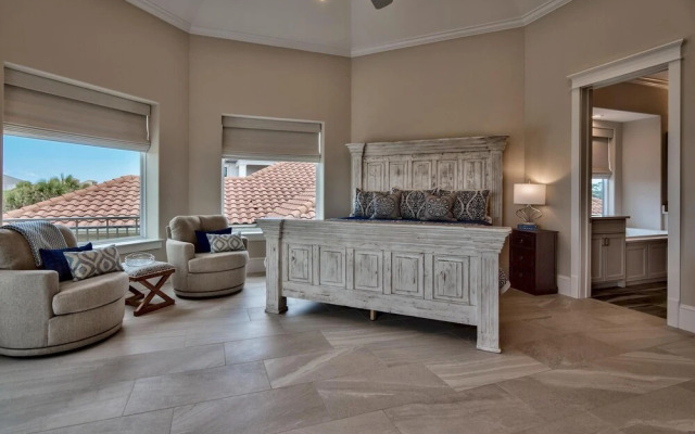 Seastar Palazzo Luxury Across From Beach