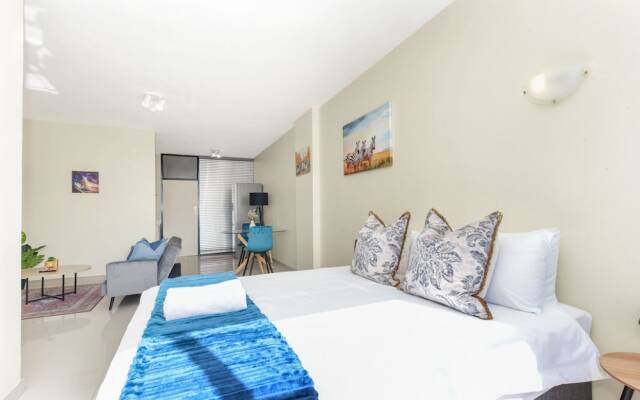 Illovo Mews 210