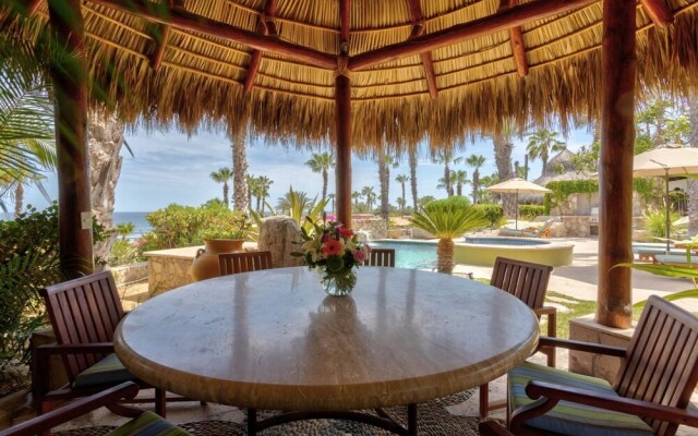 Casa Maravillas: 4 Bdrm Colonial Inspired Design Villa in Punta Ballena at a Discounted Rate!