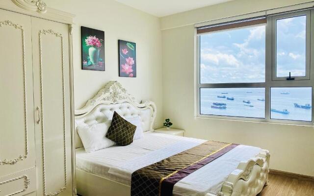 The 1108 sapphire Ha Long