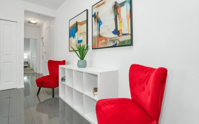 Stunning Bright Family Home Sleeps 25 Bl102