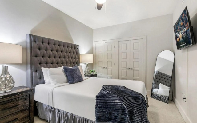 New Renovated Condo in the Heart of NOLA