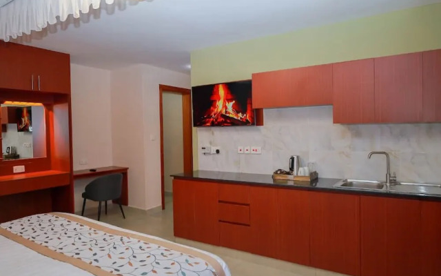 Clayton Luxury Suite