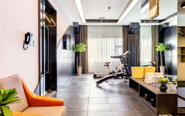 长沙芙蓉广场亚朵酒店