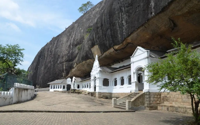 Gangula Lodge