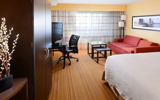 Courtyard by Marriott Galveston Island