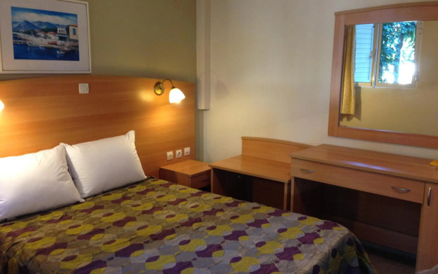 Paspalis Hotel
