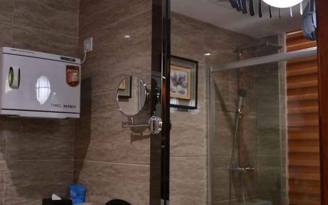 James Joyce Coffetel Guangzhou Shangxiajiu Hualin International Jade City Branch