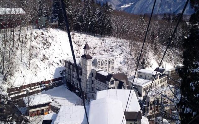 Hakuba Gondola Hotel