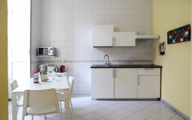 Re Vittorio Emanuele Apartment