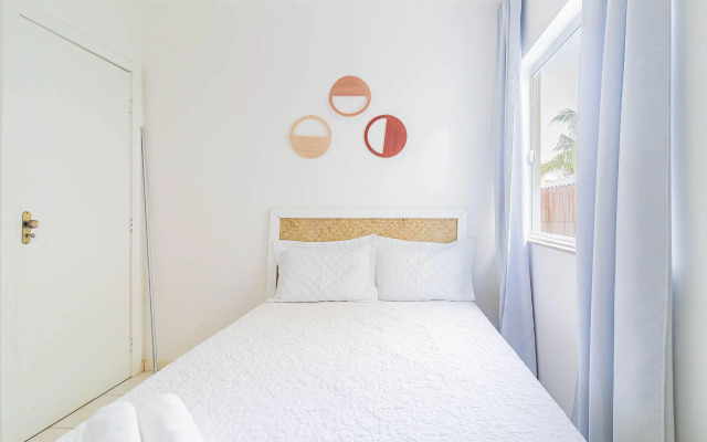 GB46 Maravilhosa Casa com 4 Suítes com Piscina Privativa em Guarajuba