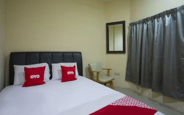 OYO 90160 Kl City Lodge