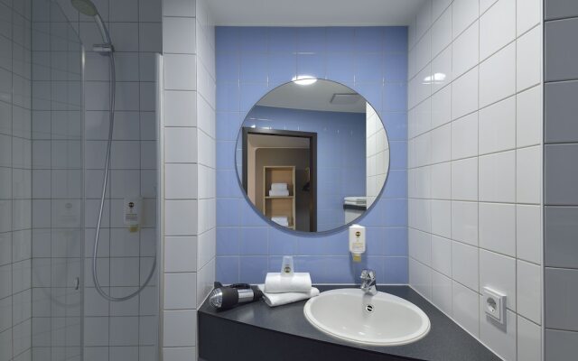 B&B Hotel Frankfurt-Hahn Airport