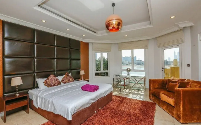 The Palm Jumeirah Villas - Frond M