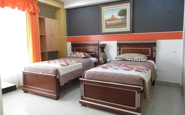 Rizzo Plaza Hotel