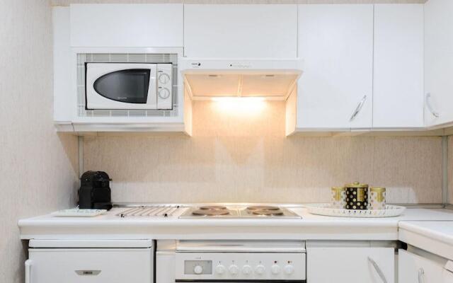 Charming Eurobuilding 2 Luxury