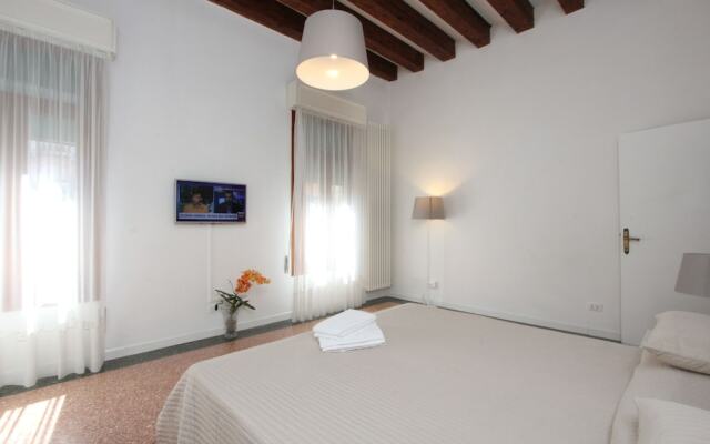 City Apartments - Surian