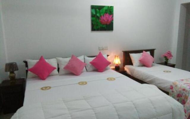 Yoho Lotus Dreams Guest House