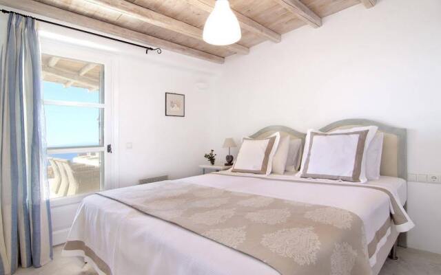 Villa Amarillo by Mykonos Pearls