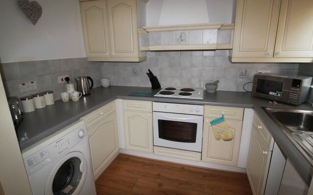 Richmond Court Apartment by Cardiff Holiday Homes