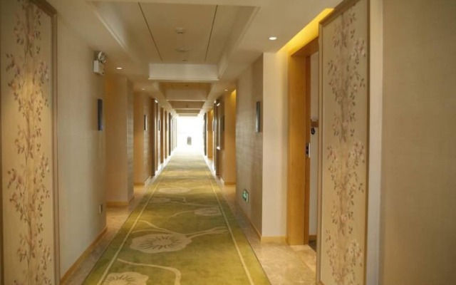 The Hotel V Zhenjiang Jingkou