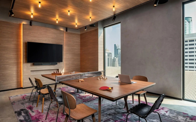 Moxy Bangkok Ratchaprasong